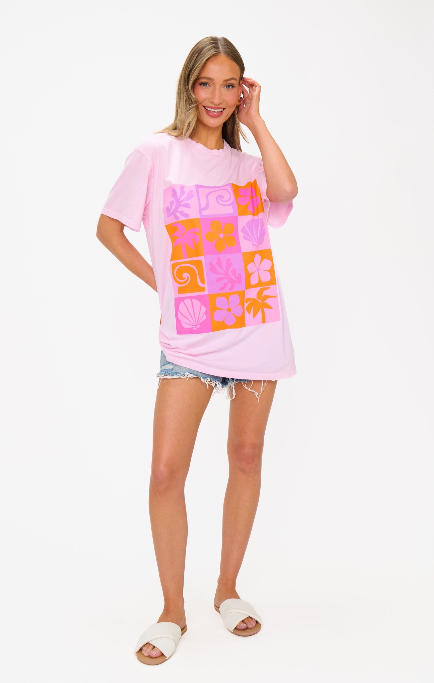 24 Hour Tee ~ Pink Daisy Graphic