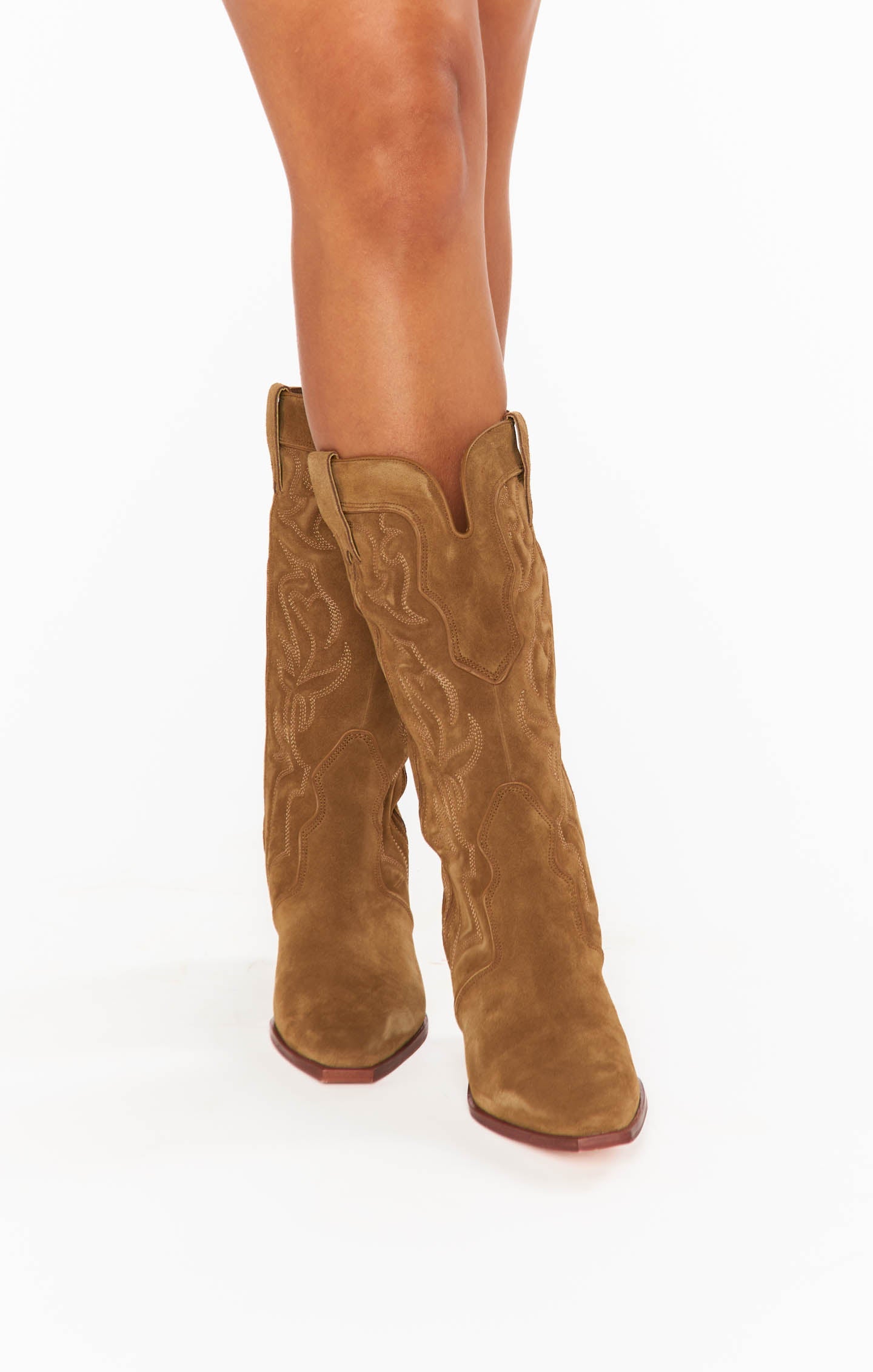 Dolce Vita Sydni Cowboy Boot ~ Tobacco