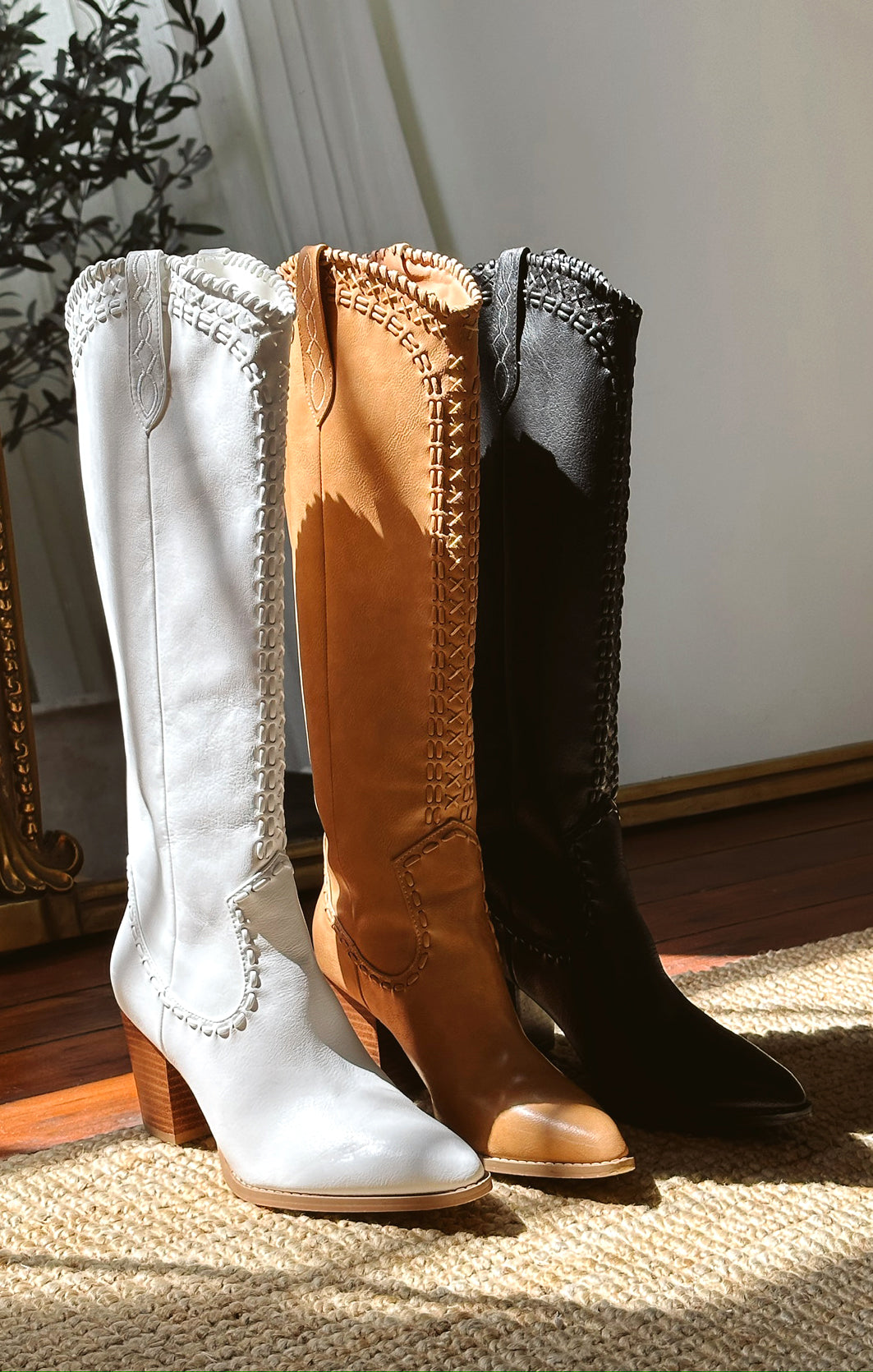 Billini Finley Cowboy Boot ~ Camel