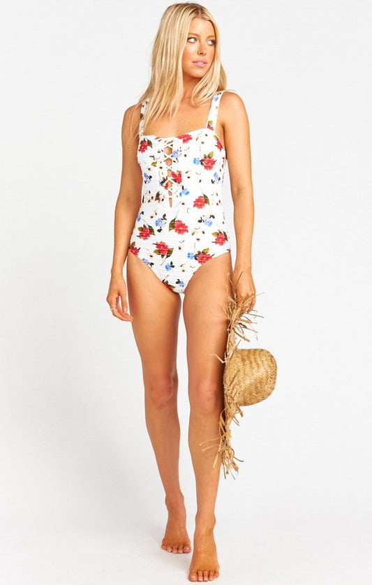 Lucia One Piece