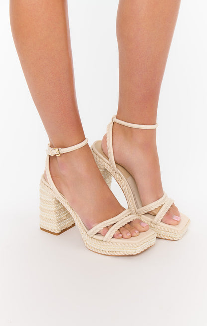 Dolce Vita Agnes Pearl Heel ~ Bone Leather
