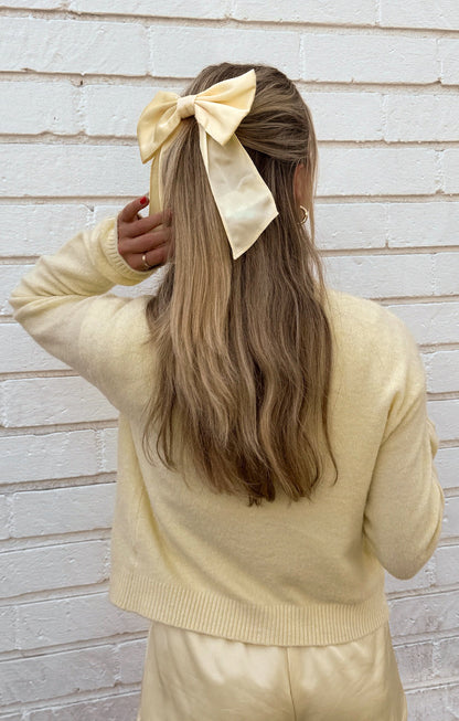 Elsa Bow ~ Pale Yellow Luxe Satin
